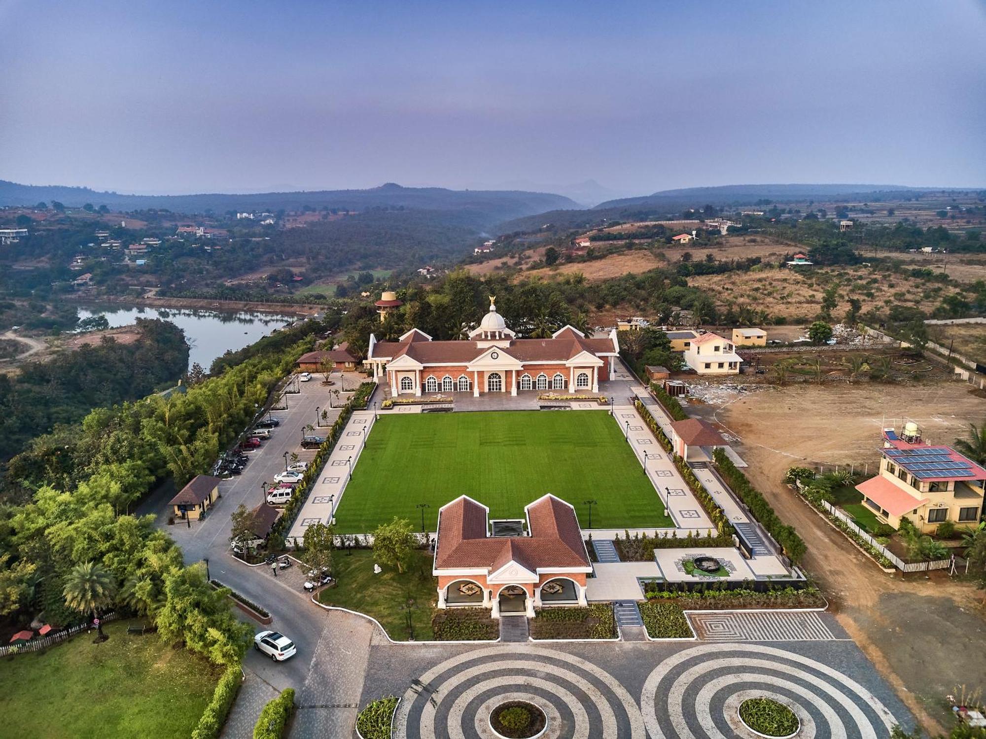 Grape County Eco Resort & Spa, Nashik Exterior photo